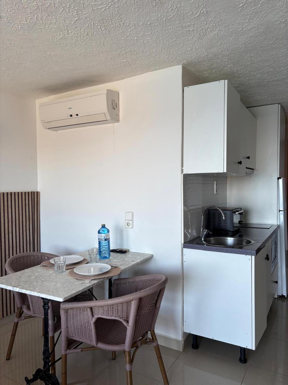 Es Grop Apartamentos Пуртинач Экстерьер фото